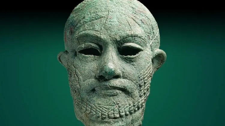 The Met au Louvre - Dialogues d'antiquités orientales