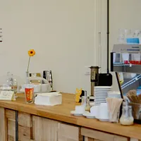 Hexagone Café