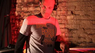 DJ set Tom B