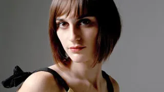 YELLE