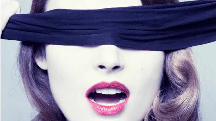 Elodie frege