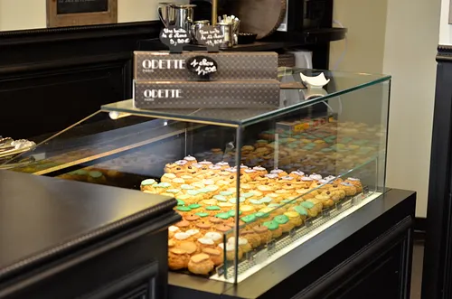Odette Restaurant Shop Paris