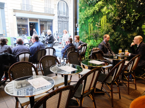 Les Petites Ecuries Restaurant Paris