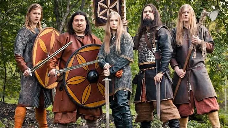 Arkona + Metsatoll + Svartsot en concert
