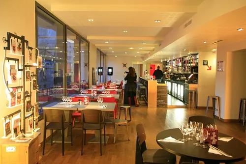 Les Trois Baudets Salle Restaurant Bar Salle de concert Paris