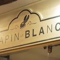 Le Lapin Blanc