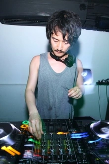[CLUB] FOLLOW THE WHITE RABBIT 8th BIRTHDAY