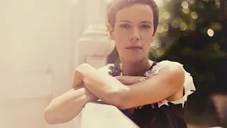 Emily Loizeau