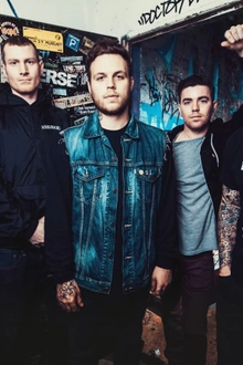 Stick To Your Guns en concert