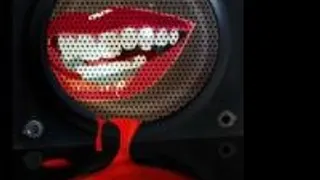 Kiss My House