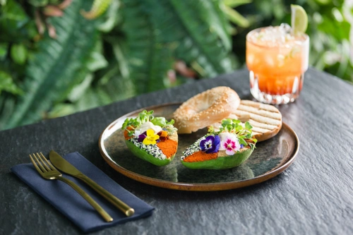 Avocado Show Restaurant Paris