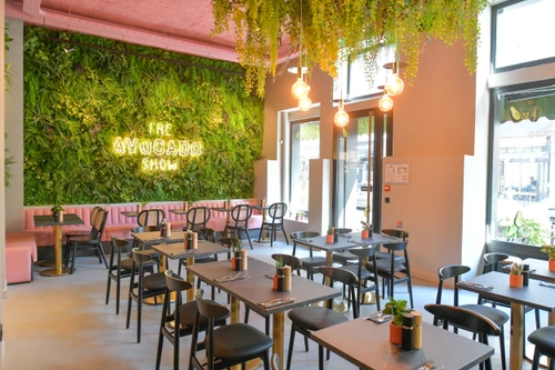 Avocado Show Restaurant Paris