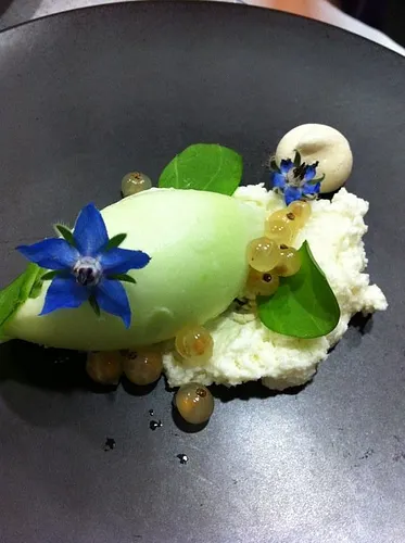 Saturne Restaurant Paris