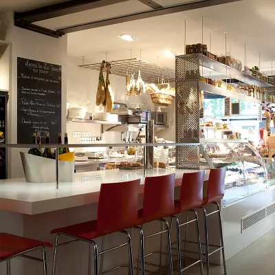 Jeanne A, l'épicerie-resto conviviale