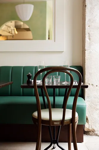 Capsule Restaurant Paris