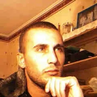 Hakim L