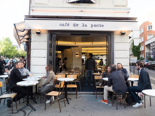 Le Café de la Poste Restaurant Bar Paris