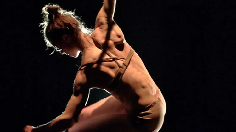 Opus Corpus - Chloé Moglia
