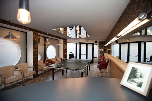 Gossima Ping Pong Bar Bar Paris