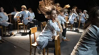 "MULTICAST Rosas Danst Rosas" de Anne Teresa De Keersmaeker / Rosas