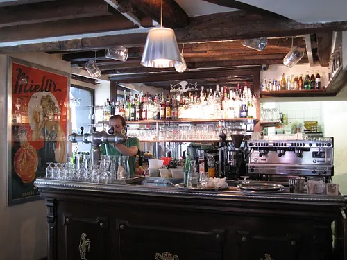 Au Rocher de Cancale Restaurant Paris