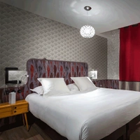 Hôtel Crayon Rouge