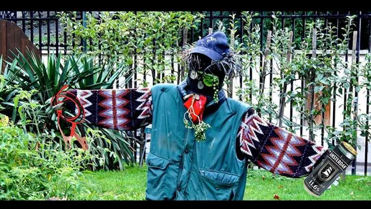 Black Totem : Kagoule • Thee Maximators • Electric Retro Spectrum