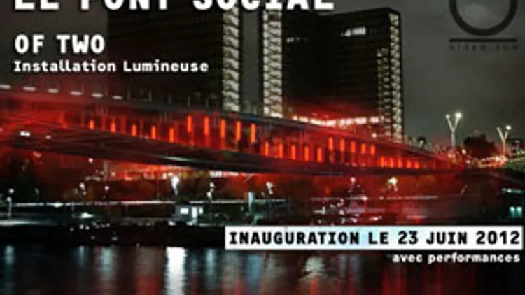 Le Pont Social Of Two