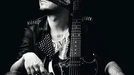 BLOODY BEETROOTS DEATH CREW 77 - END OF TOUR PARTY