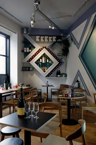 Jeanne B Restaurant Shop Paris