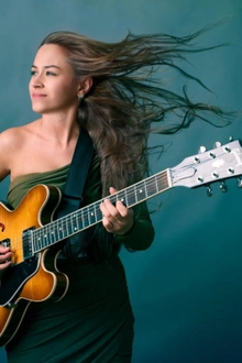 Nina Attal en concert