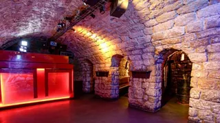 Happy Hours 1h & Clubbing until 7.00 AM