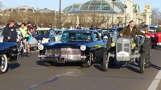 22e Traversée de Paris en véhicules d'époque