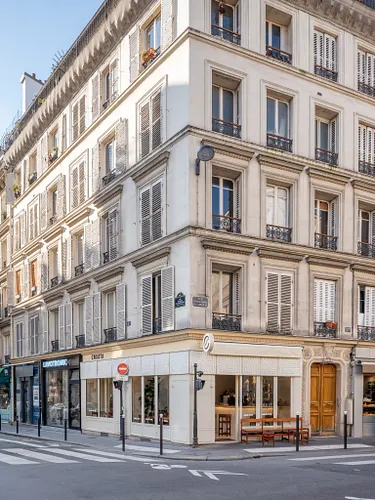 Carlota Bar Restaurant Paris