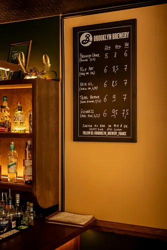 The Blossom Arms Restaurant Bar Paris