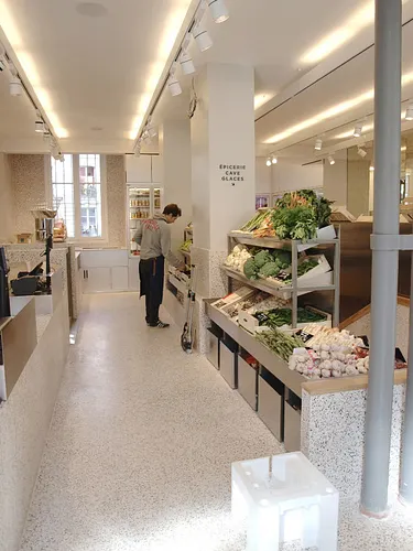 Maison Plisson Beaumarchais Restaurant Shop Paris