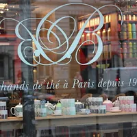Le Bar à thé de Betjeman And Barton