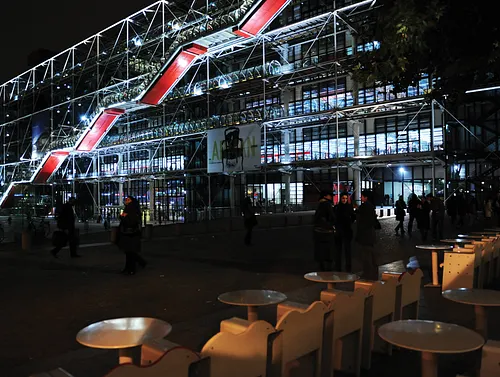 Le Café Beaubourg Restaurant Paris