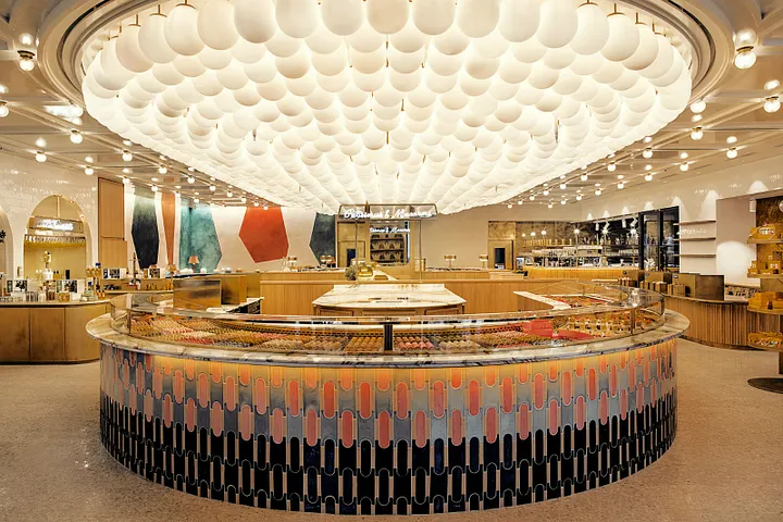 86 Champs - L'Occitane x Pierre Hermé