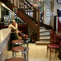 Le Café Constant