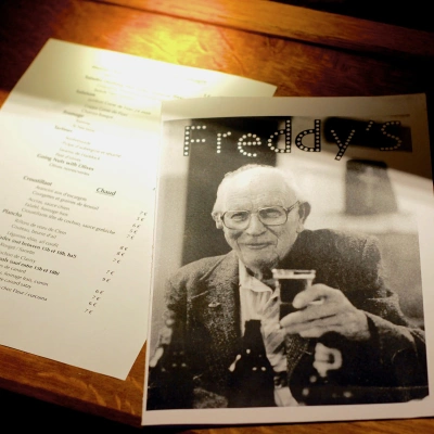 Freddy's, le nouveau comptoir à manger de Saint-Germain-des-Prés