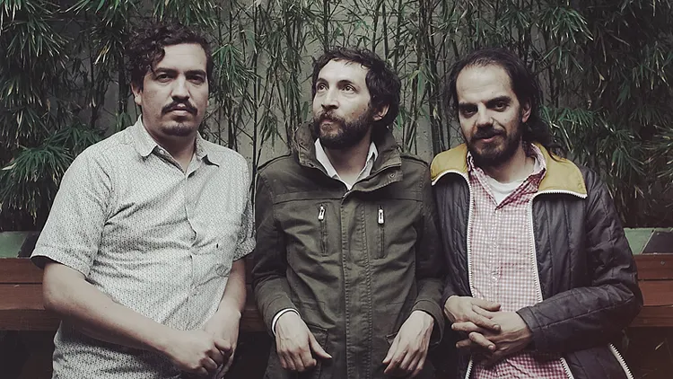 LOS PIRAÑAS + Lachinos