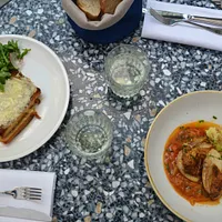 Hoxton Paris