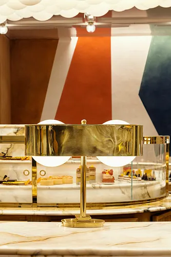 86 Champs - L'Occitane x Pierre Hermé Restaurant Shop Paris