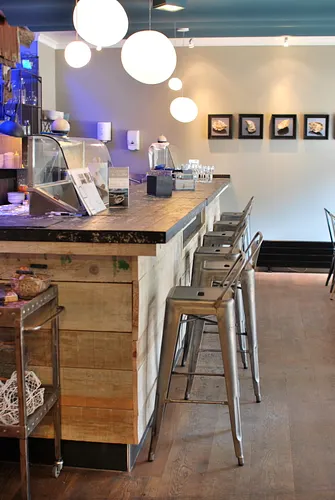 Le Cabanon de l'Ecailler Restaurant Paris