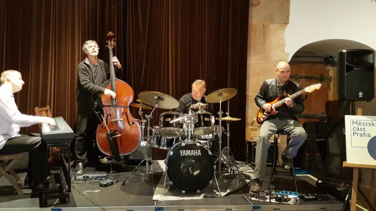 Agharta Band en concert