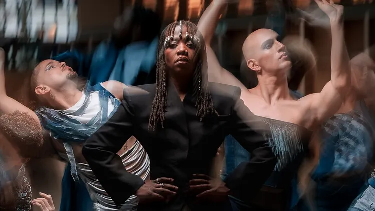 Josépha Madoki / Cie Madoki Haute Couture - une collection en mouvement