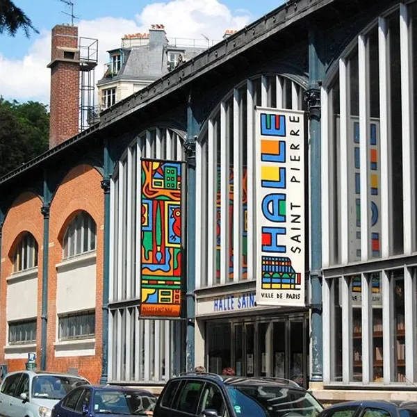 La Halle Saint Pierre