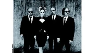Garbage + Poni Hoax