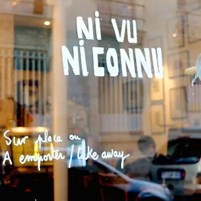 Ni vu ni connu, un coffee shop plein de curiosités !
